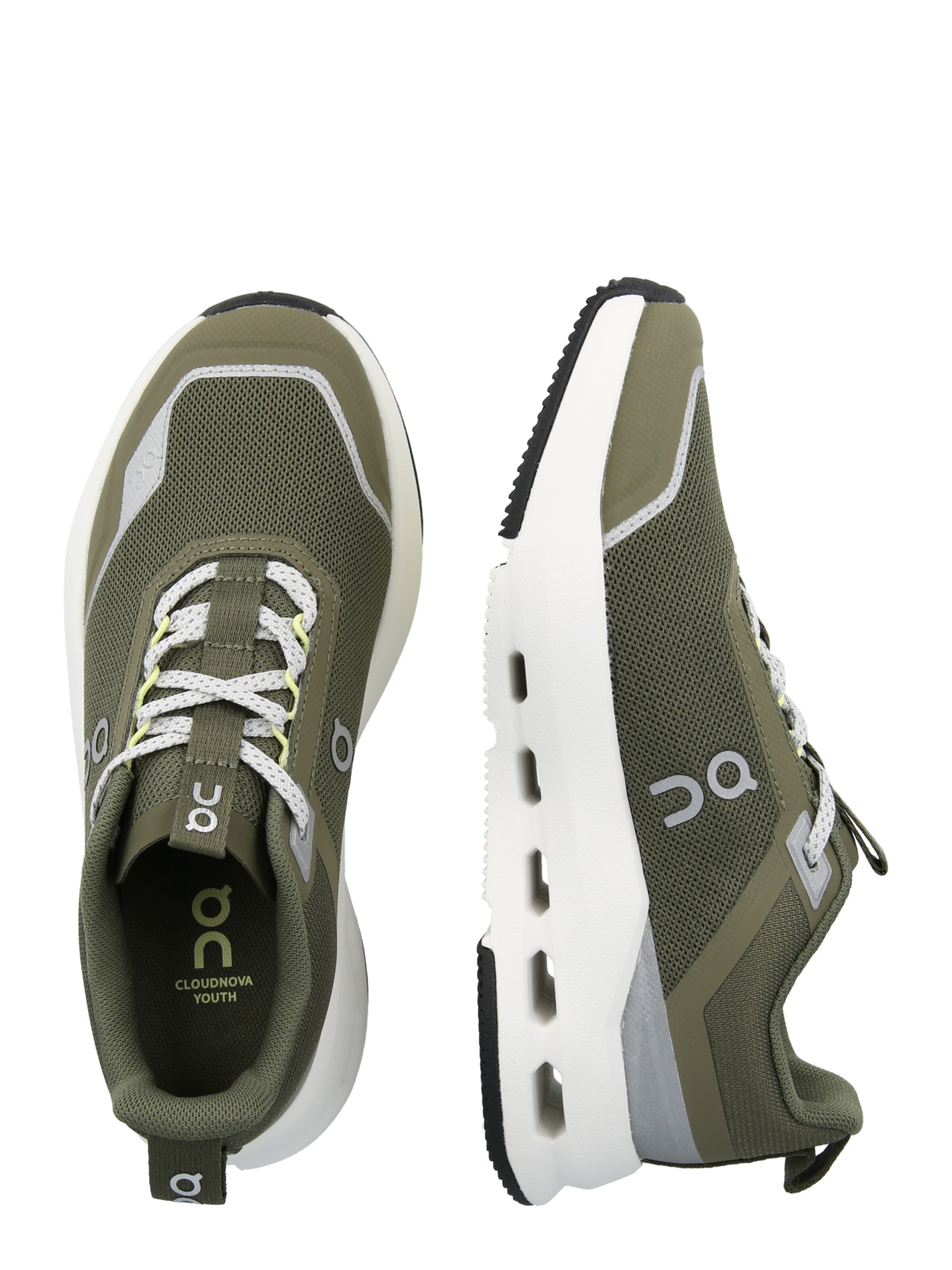 On Sneakers 'Cloudnova' in Green