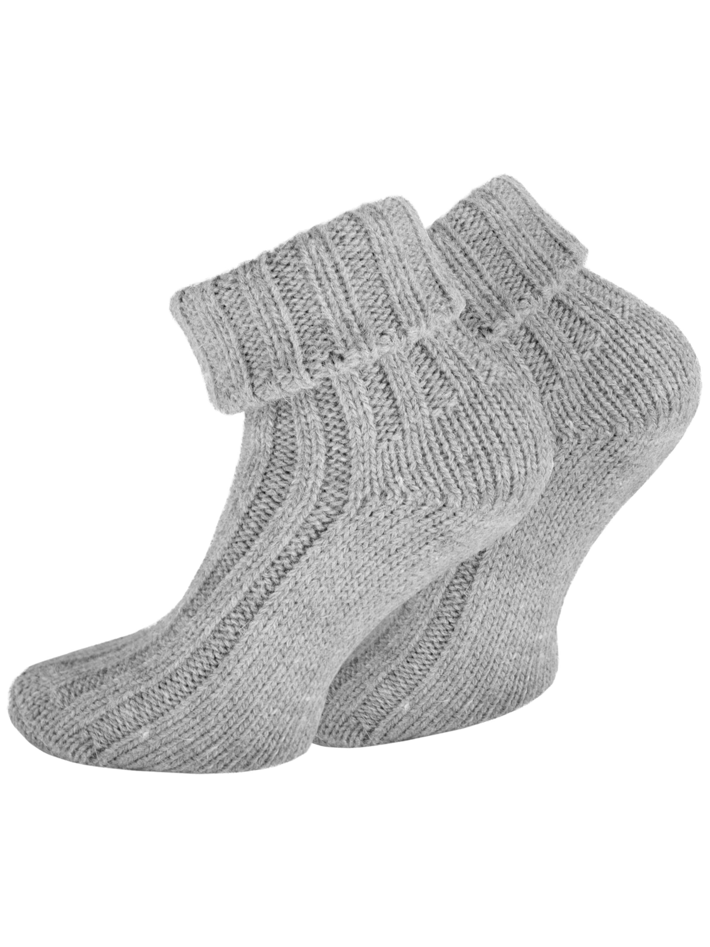 normani Socks in Grey: front