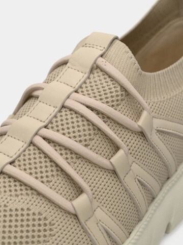 GABOR Slip On in Beige