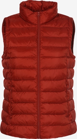 Marie Lund Vest in Red: front