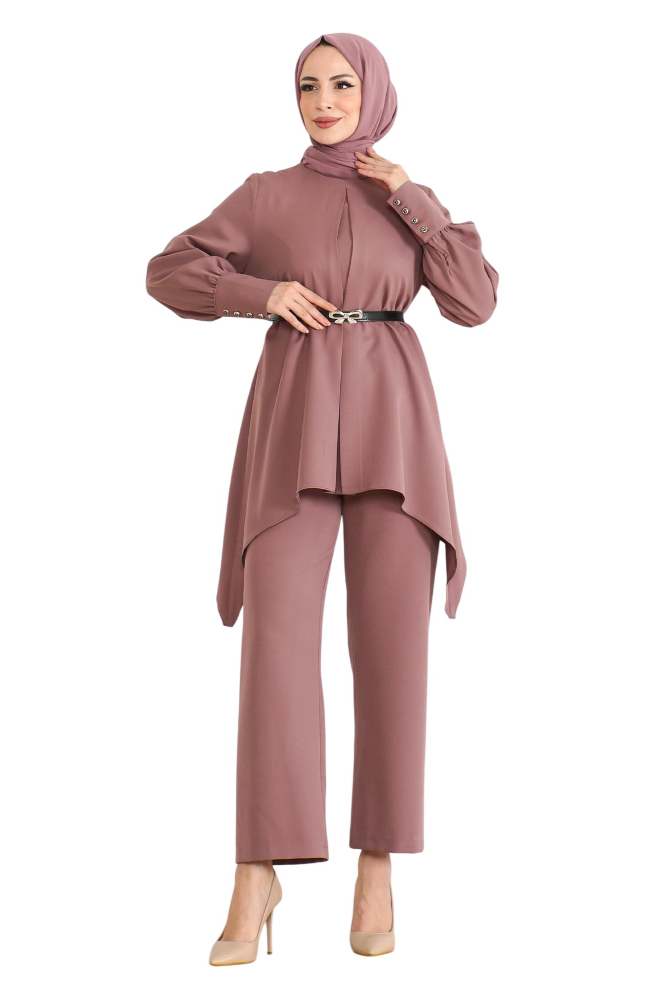 MODAMIHRAM Pantsuit in Red: front