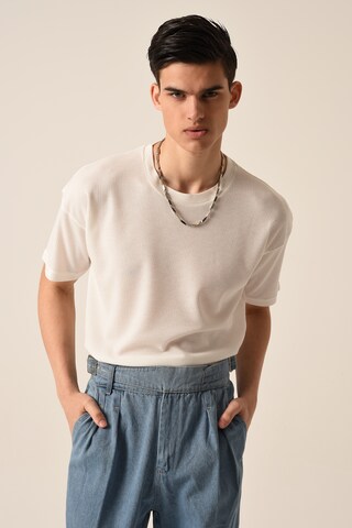 Antioch Shirt in White