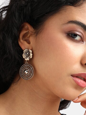 SOHI Ohrringe ' Katelyn ' in Gold: Vorderseite