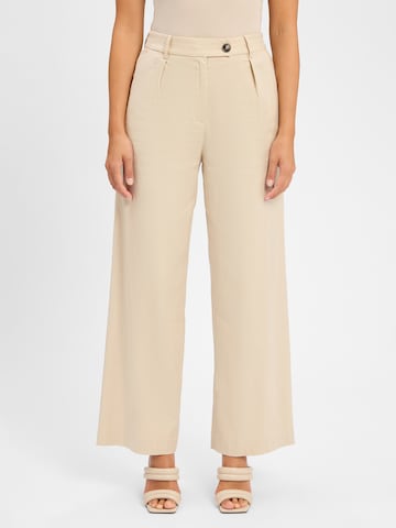 Marie Lund Regular Pants in Beige: front