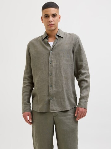 Coupe regular Chemise 'JPRCCLawrence' JACK & JONES en vert : devant
