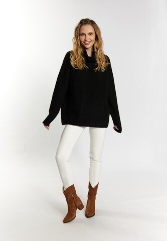 usha FESTIVAL Sweater in Black