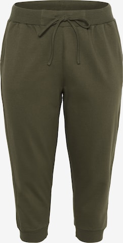 Effilé Pantalon 'Ann' KAFFE CURVE en vert : devant