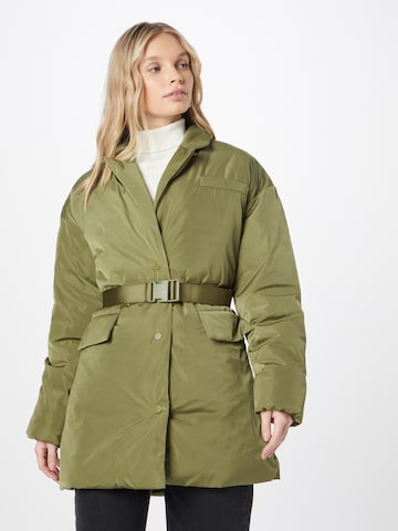 Veste mi-saison 'ASTRID' ONLY en vert : devant