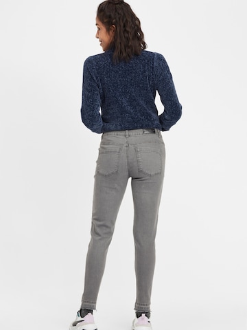 Slimfit Jeans di Oxmo in grigio