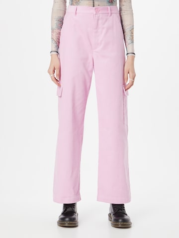 Monki - regular Pantalón cargo en rosa: frente