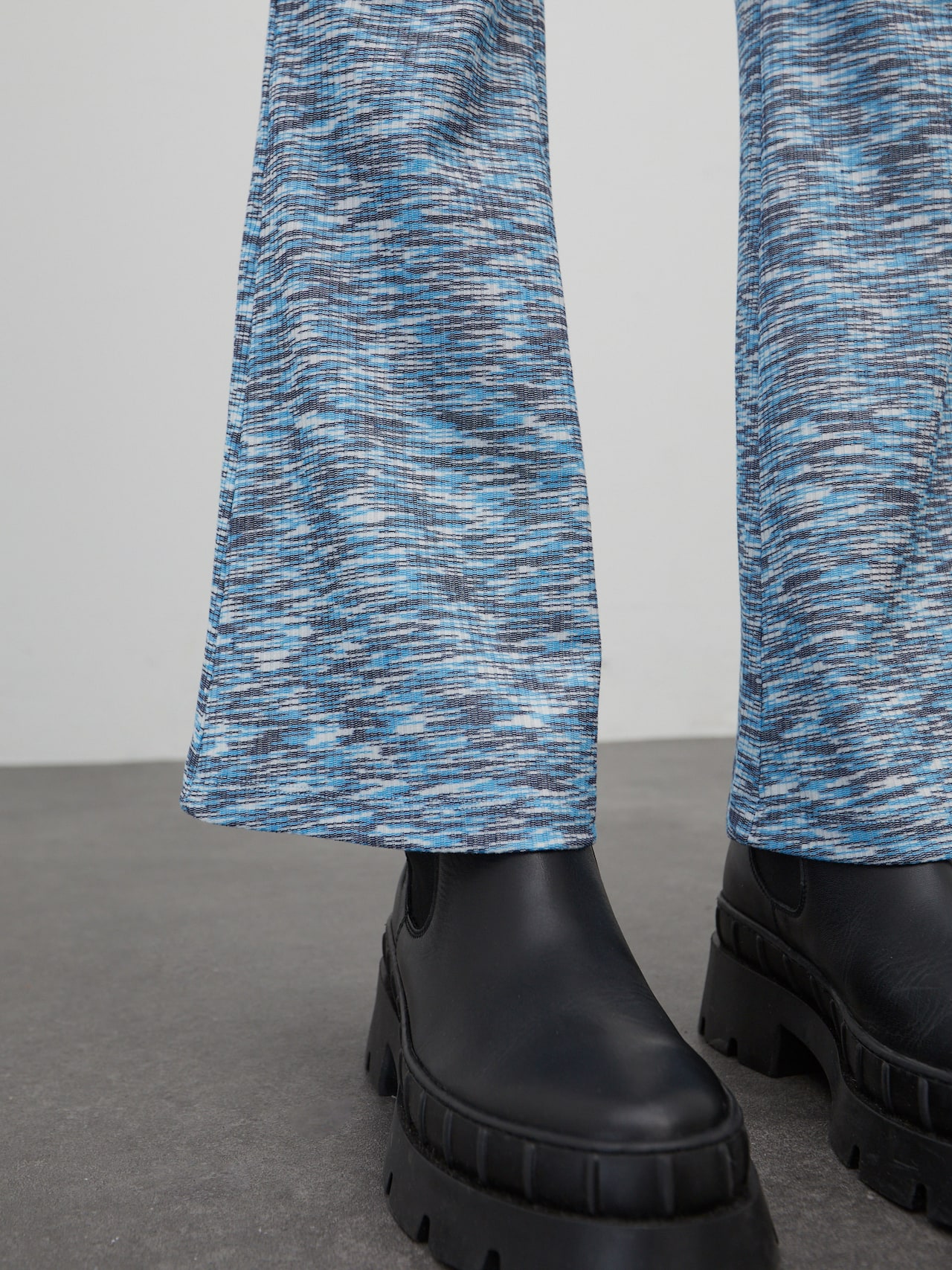 EDITED Producten Broek 'Benni' Blauw