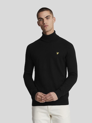 Lyle & Scott Sweater in Black: front