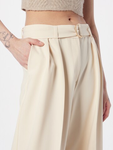 Wide Leg Pantalon à plis Bardot en beige