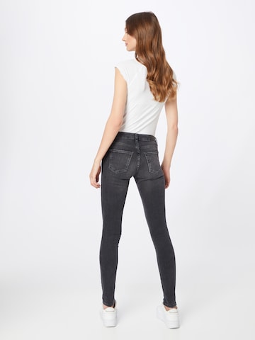 ESPRIT Skinny Jeans in Black