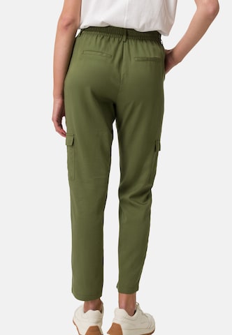 zero Regular Pants in Green