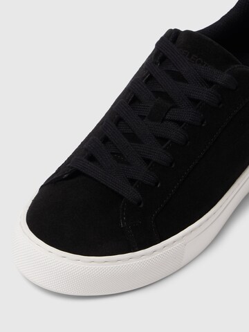 SELECTED FEMME Sneakers low 'SLFEVA' i svart