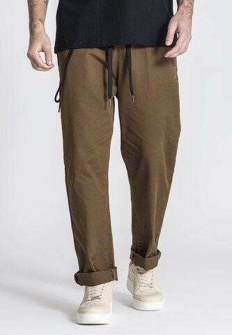 Gianni Kavanagh Regular Hose 'GK' in Grün: Vorderseite