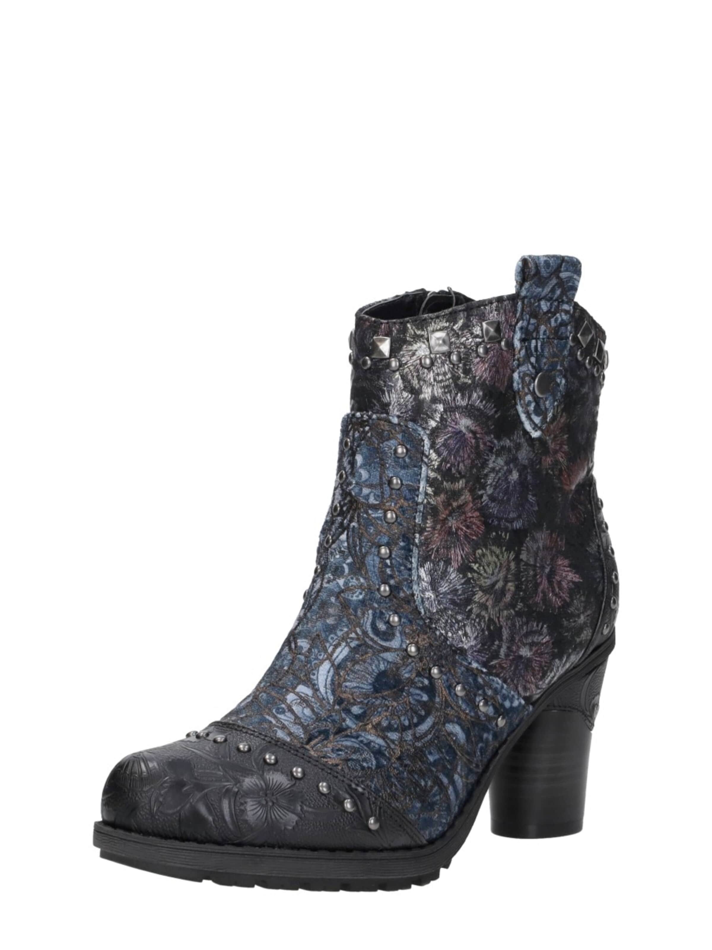 MUSTANG Boots 'Enkellaarsjes Hak' in Black