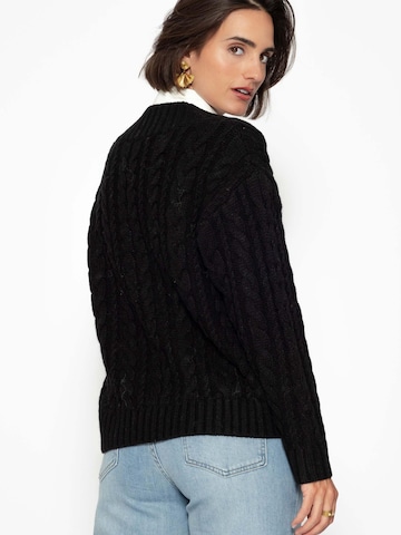 SASSYCLASSY Sweater in Black