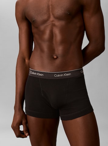 Boxeri de la Calvin Klein Underwear pe negru