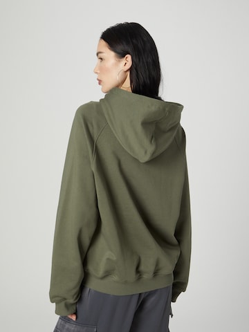 ABOUT YOU x Chiara Biasi Sweat jacket 'Ilse' in Green