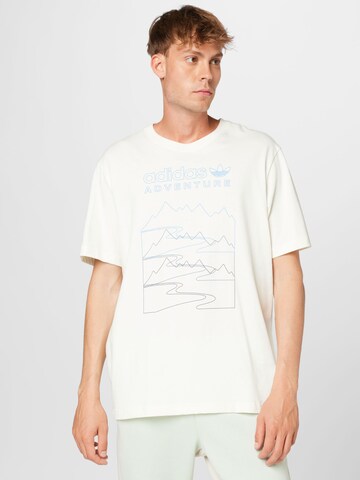 T-Shirt 'Adventure Mountain Front' ADIDAS ORIGINALS en blanc : devant