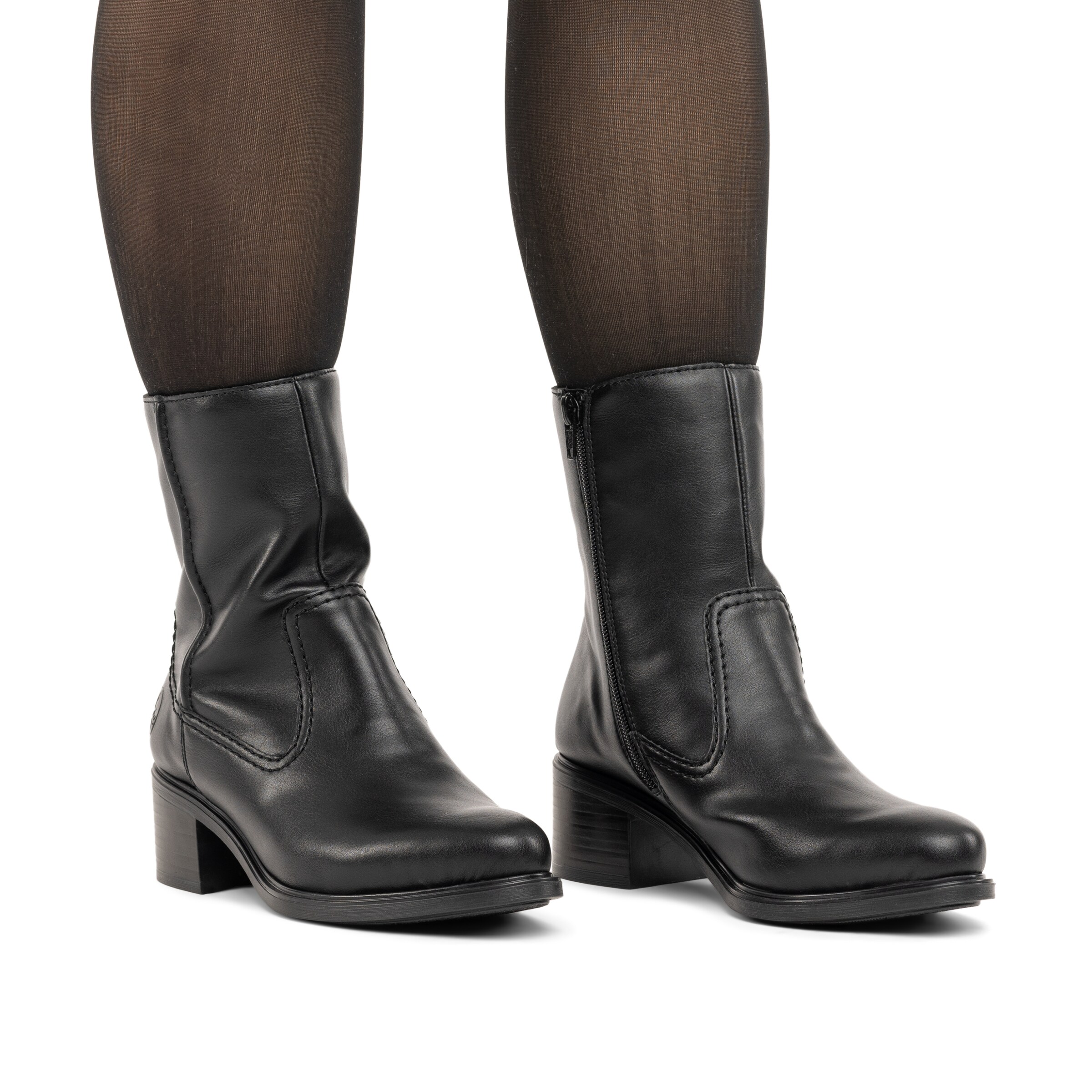 Bottines Rieker en noir : devant
