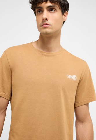 MUSTANG T-Shirt 'Austin' in Braun