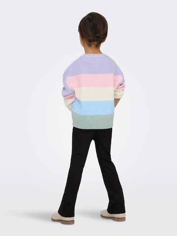 Only Mini Flared Byxa 'KMGPaige' i svart