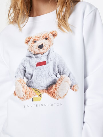 EINSTEIN & NEWTON Sweatshirt 'Klara Geist' in White