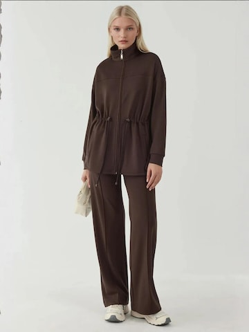 Hiccup Sweatjacke in Braun