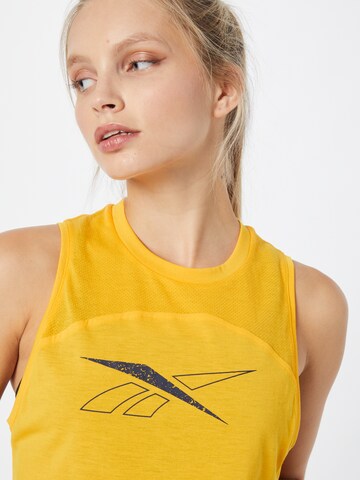 Haut de sport Reebok en jaune