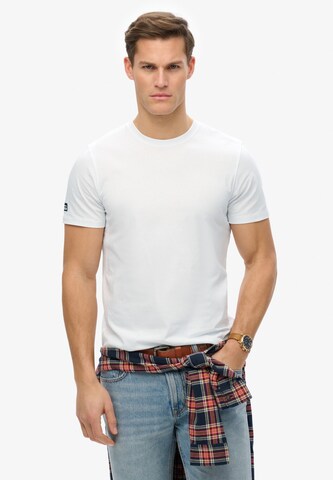 T-Shirt Superdry en blanc : devant