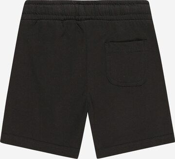 Regular Pantalon Lyle & Scott en noir