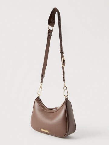 STEVE MADDEN Τσάντα ώμου 'Bvital-12' σε καφέ