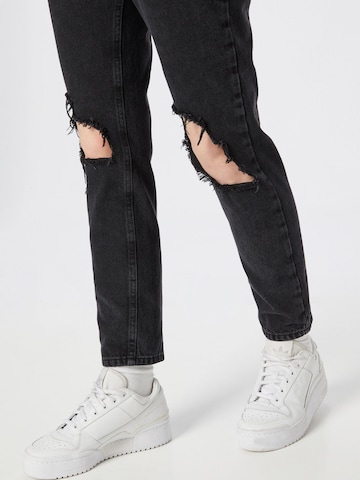 Trendyol Regular Jeans in Zwart