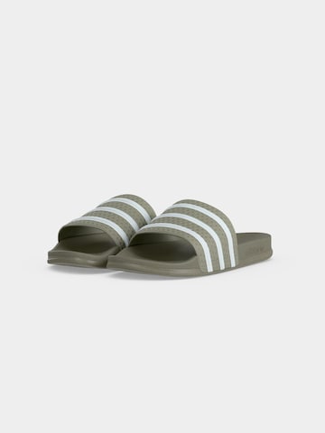 ADIDAS ORIGINALS Pantoletter 'ADILETTE' i grøn