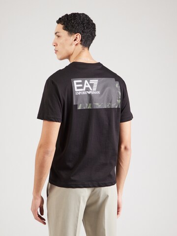 EA7 Emporio Armani - Camiseta en negro