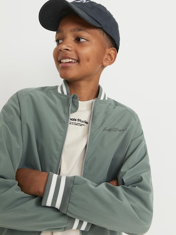 Jack & Jones Junior Übergangsjacke in Grün