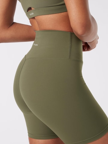YO-GAYA Skinny Leggings‌‌ in Grün
