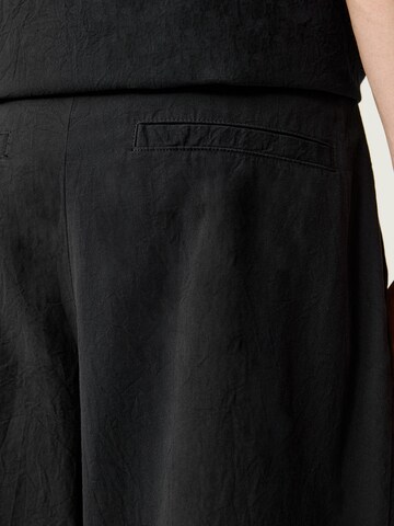 Baggy Pantalon à pince Pull&Bear en noir
