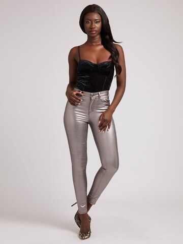 GUESS Skinny Hose in Silber