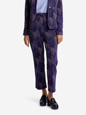 Regular Pantalon à pince Rich & Royal en violet : devant