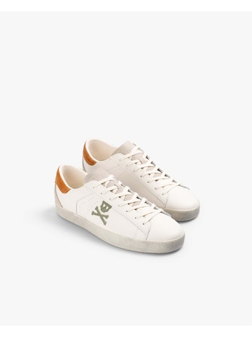 Scalpers Σνίκερ χαμηλό 'Schenry' σε λευκό