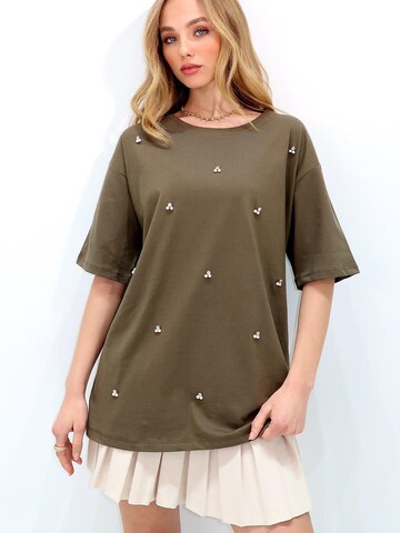 Tricou de la Trend Alaçatı Stili pe verde: față