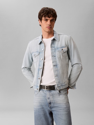 Veste mi-saison Calvin Klein Jeans en bleu : devant