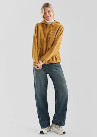 QS Sweatshirt in Geel