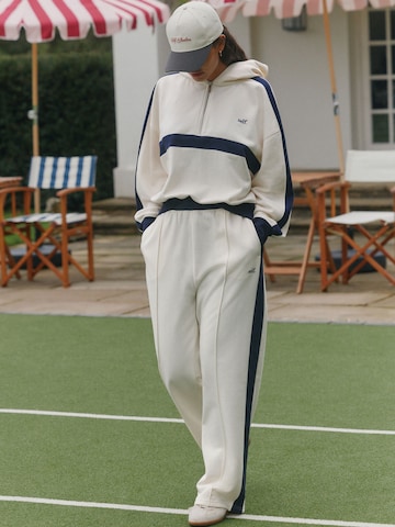 self. Regular Hose in Blau