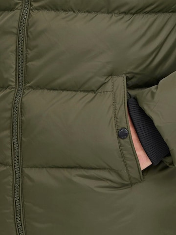 Giacca invernale ' IRDapse ' di INDICODE JEANS in verde