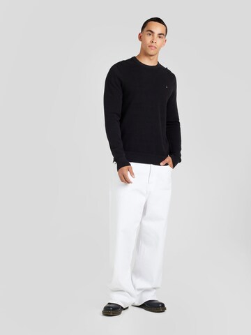 TOMMY HILFIGER Sweater 'ESSENTIAL' in Black